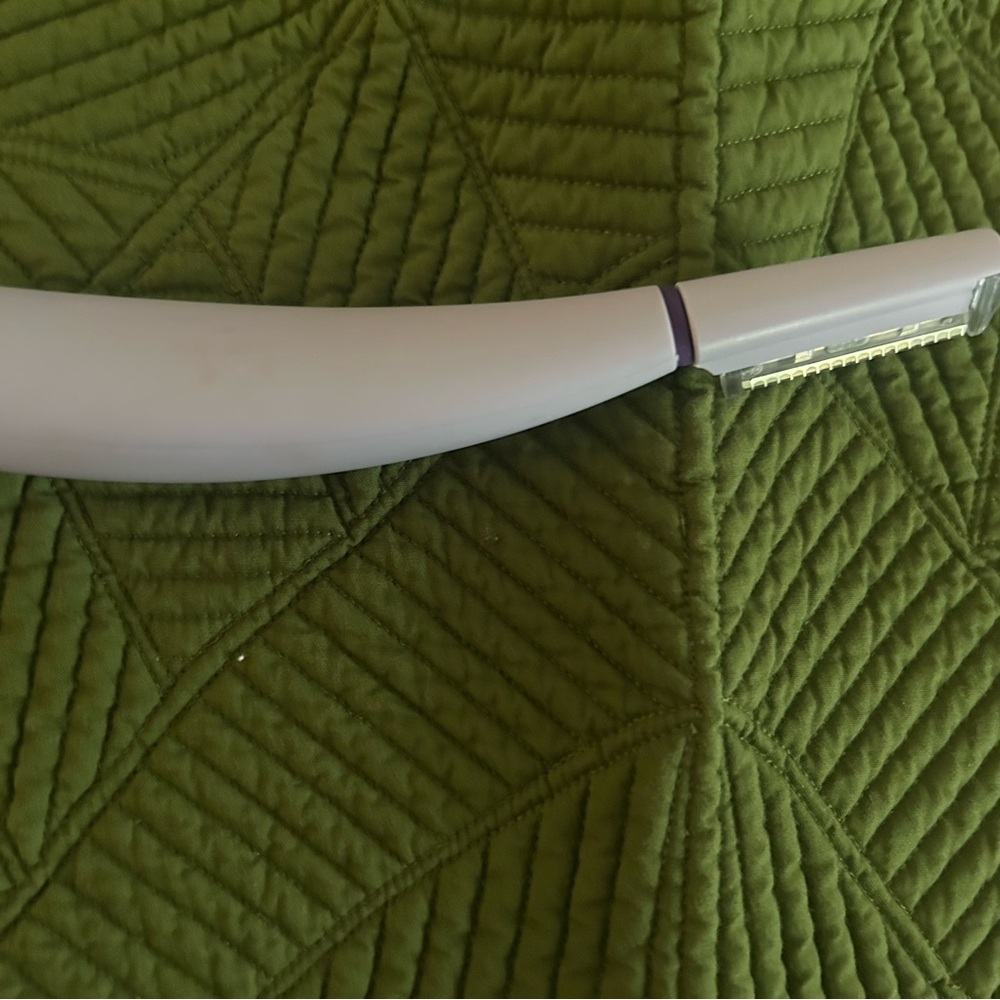 Sonic facial hair remover